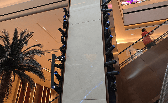 Middle-Solaire Resort